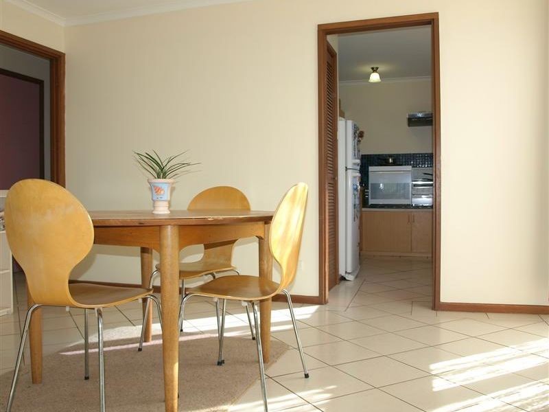 36 Poznan Crescent, Hackham West SA 5163