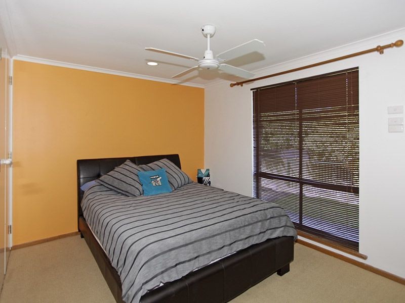 2 Mary Street, Happy Valley SA 5159