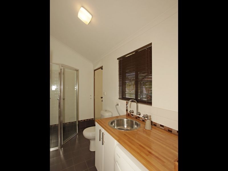 2 Mary Street, Happy Valley SA 5159