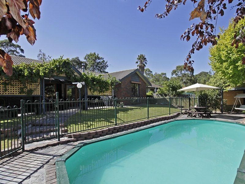 2 Mary Street, Happy Valley SA 5159
