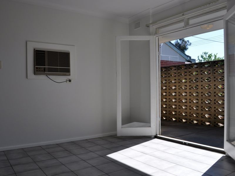 30 McClure Ave, Reynella East SA 5161