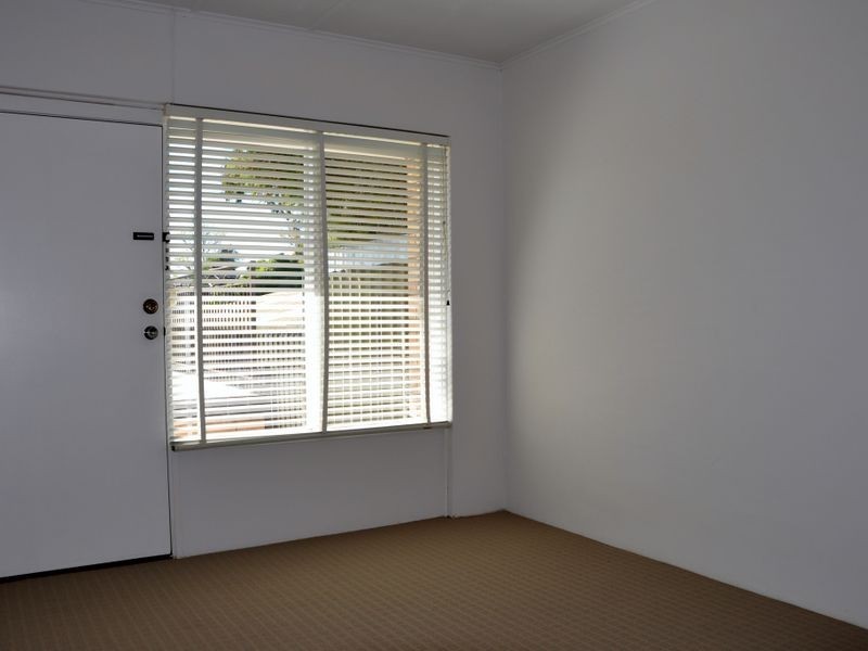 30 McClure Ave, Reynella East SA 5161