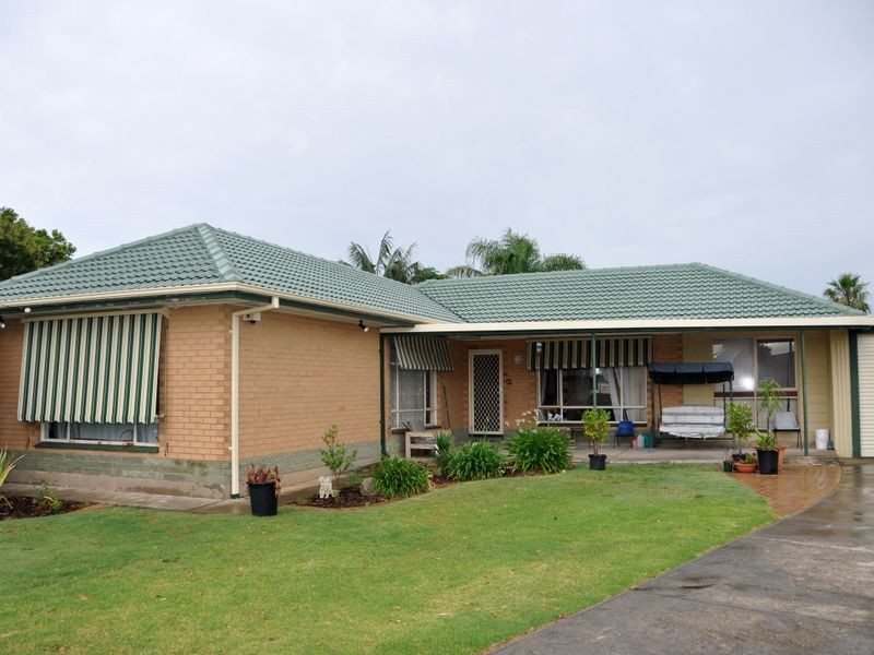 4 Weaver Avenue, Morphett Vale SA 5162