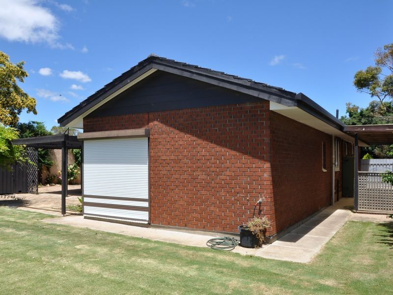 23 Sugarbush Road, Reynella SA 5161