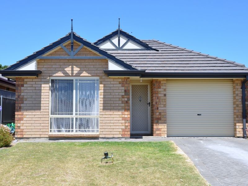11 Veart Court, Woodcroft SA 5162