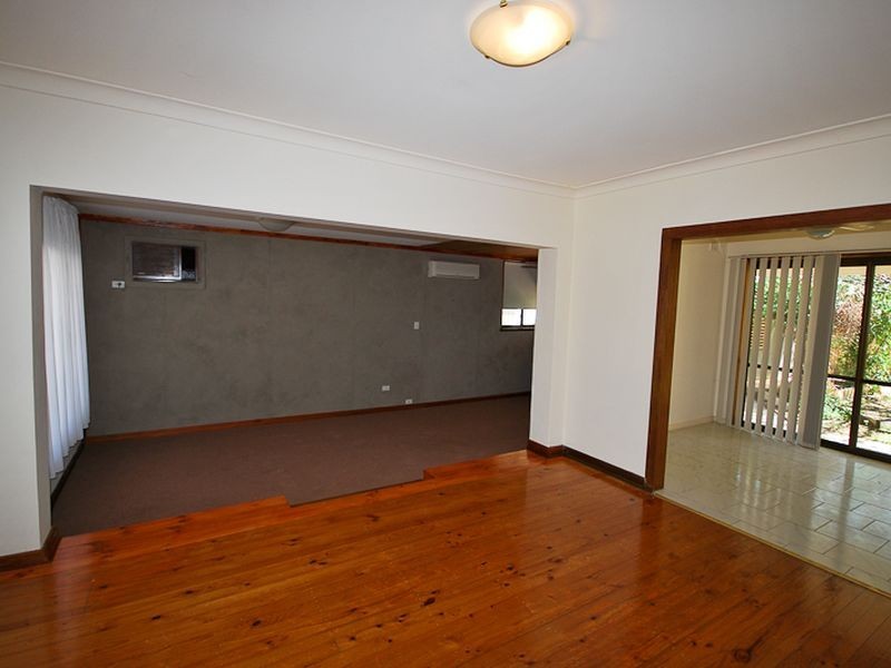 6 Lawrence Street, Morphett Vale SA 5162