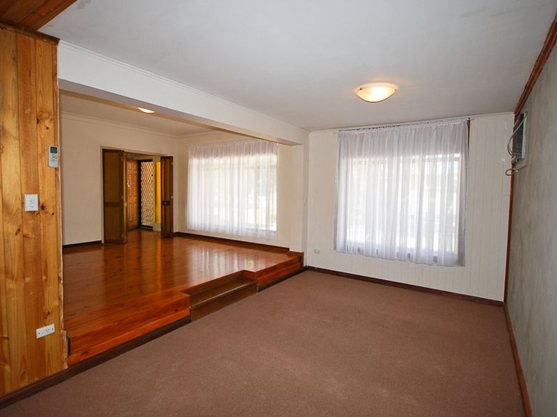 6 Lawrence Street, Morphett Vale SA 5162