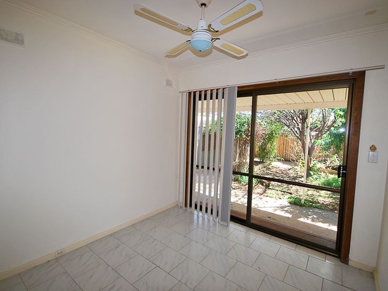 6 Lawrence Street, Morphett Vale SA 5162
