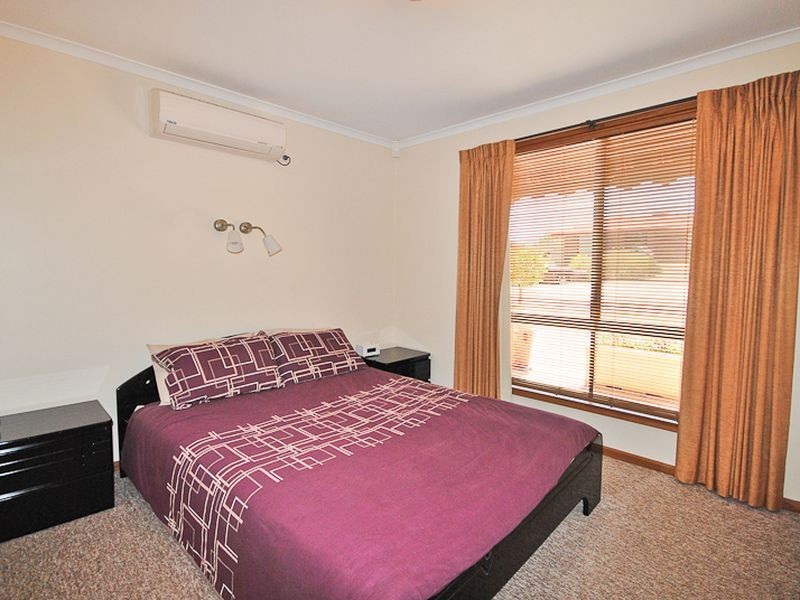 70 Teusner Drive, Morphett Vale SA 5162