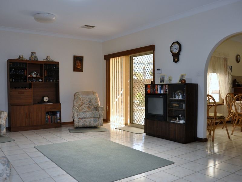 14 Humber Court, Happy Valley SA 5159