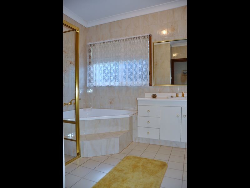 14 Humber Court, Happy Valley SA 5159