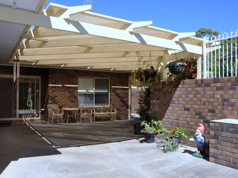 14 Humber Court, Happy Valley SA 5159