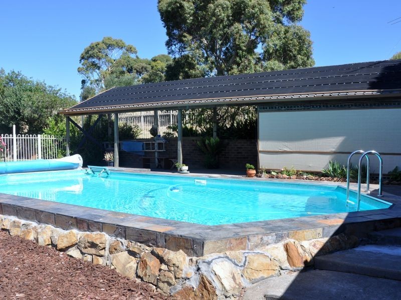 14 Humber Court, Happy Valley SA 5159