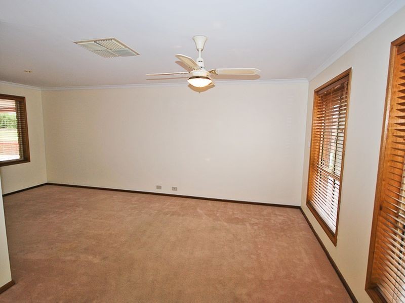 3 Olea Court, Morphett Vale SA 5162