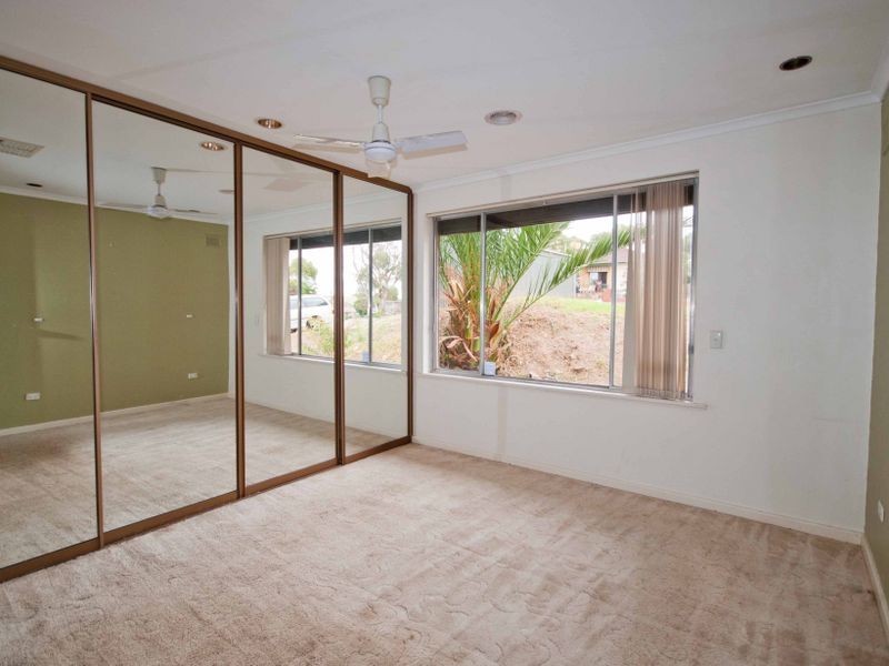 7 Leitch Ave, Port Noarlunga SA 5167