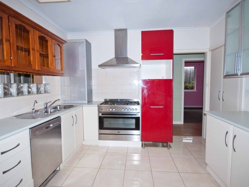 7 Leitch Ave, Port Noarlunga SA 5167