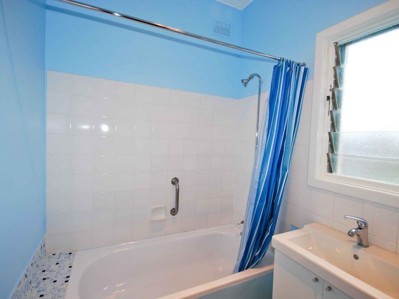 39 Alawoona Ave, Mitchell Park SA 5043