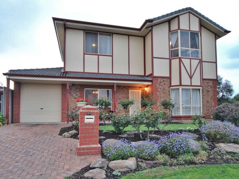 77 Warburton Drive, Woodcroft SA 5162