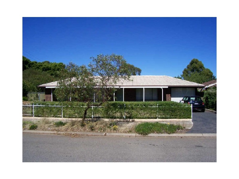 2 Olivier Court, Morphett Vale SA 5162