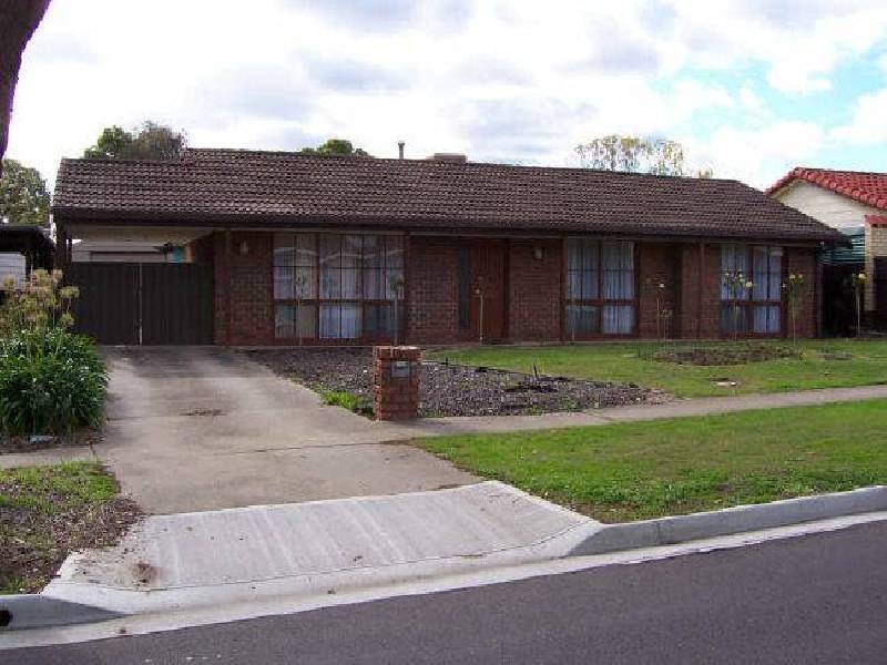 12 Richards Drive, Morphett Vale SA 5162