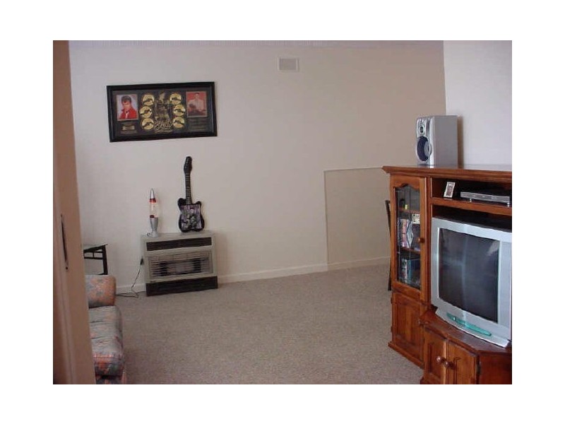 2 Attridge Road, Morphett Vale SA 5162