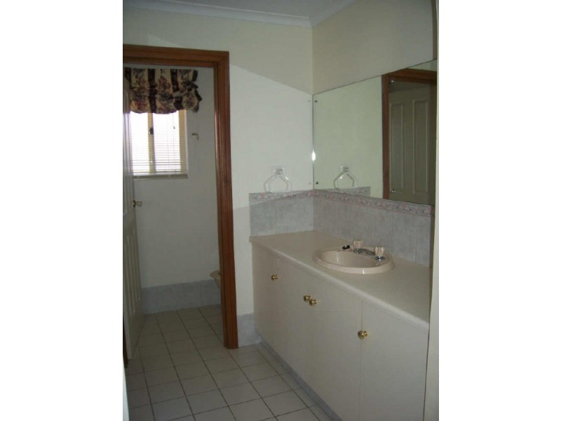 28 Talladira Way, Woodcroft SA 5162