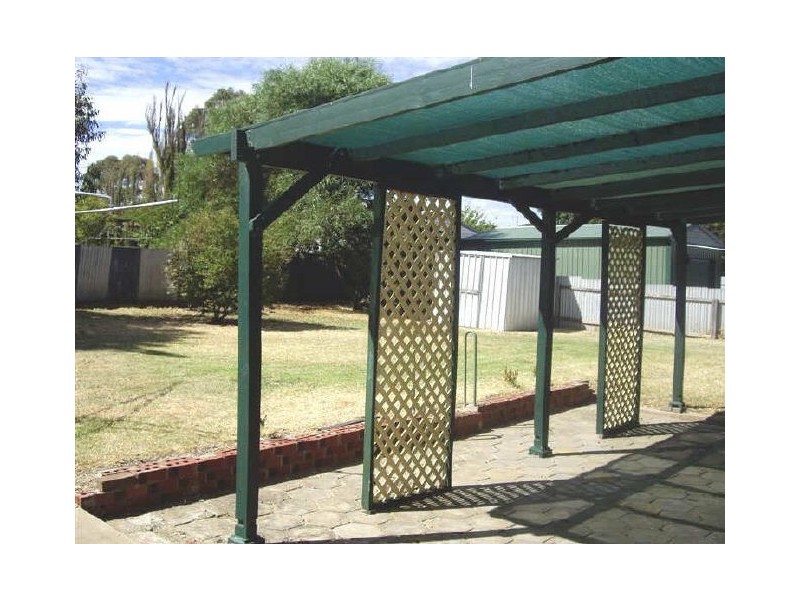 20 Helsinki Road, Hackham West SA 5163