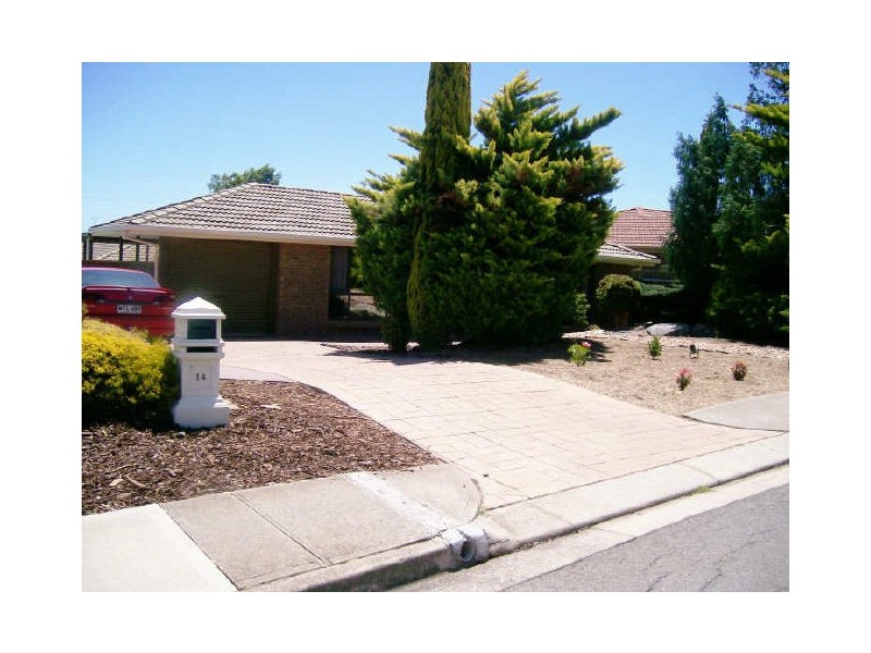 14 Potter Dive, Woodcroft SA 5162