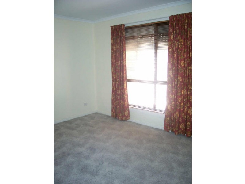 207 Main South Road, Hackham West SA 5163