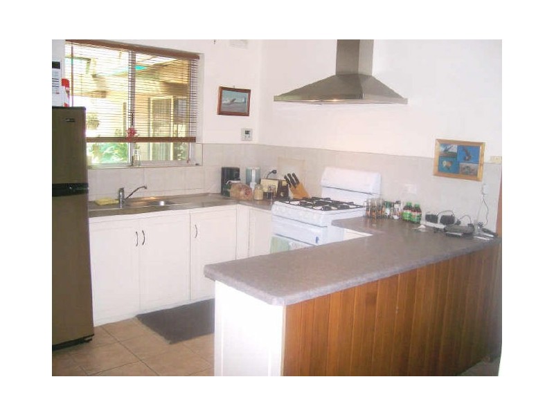 24 Leonard Road, Morphett Vale SA 5162