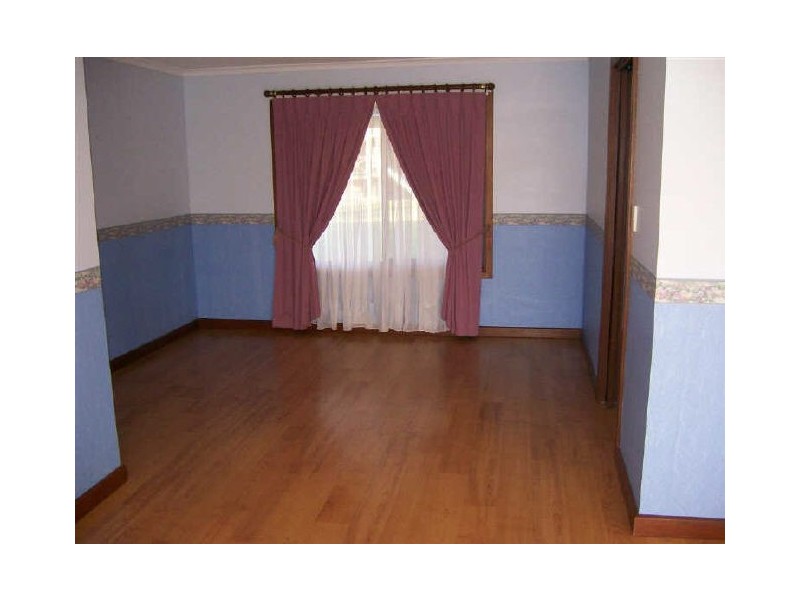 32 Baltimore Avenue, Morphett Vale SA 5162