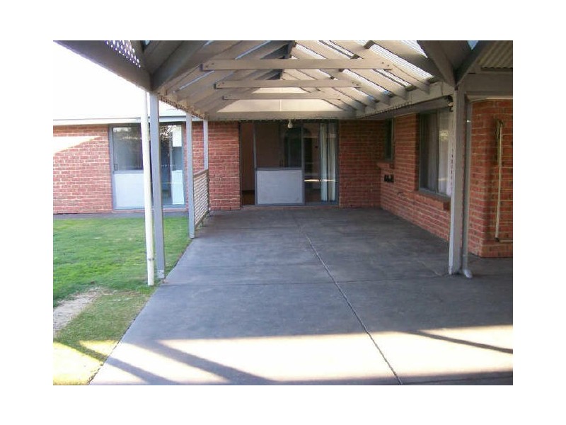 32 Baltimore Avenue, Morphett Vale SA 5162