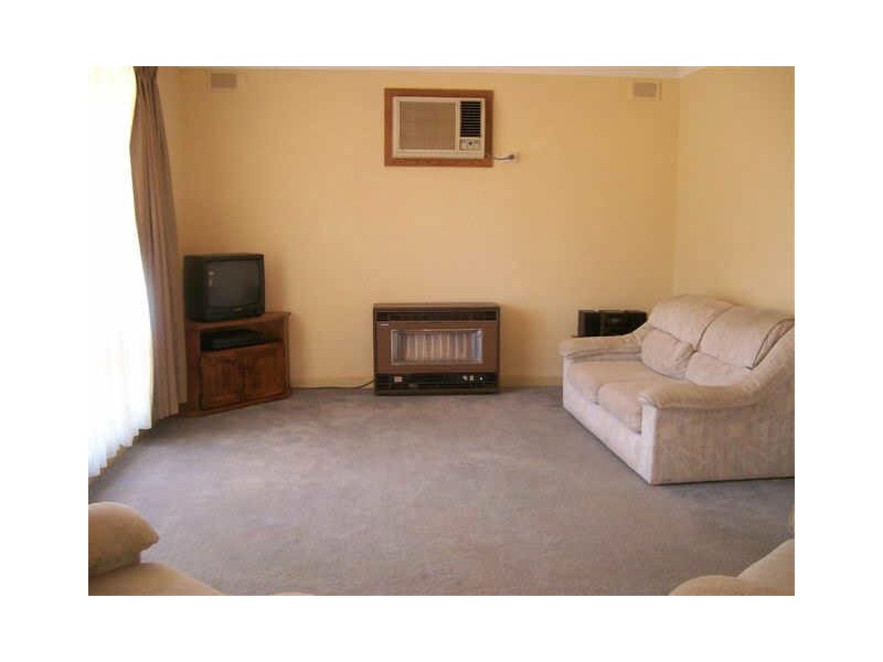 29 Village Road, Hackham West SA 5163