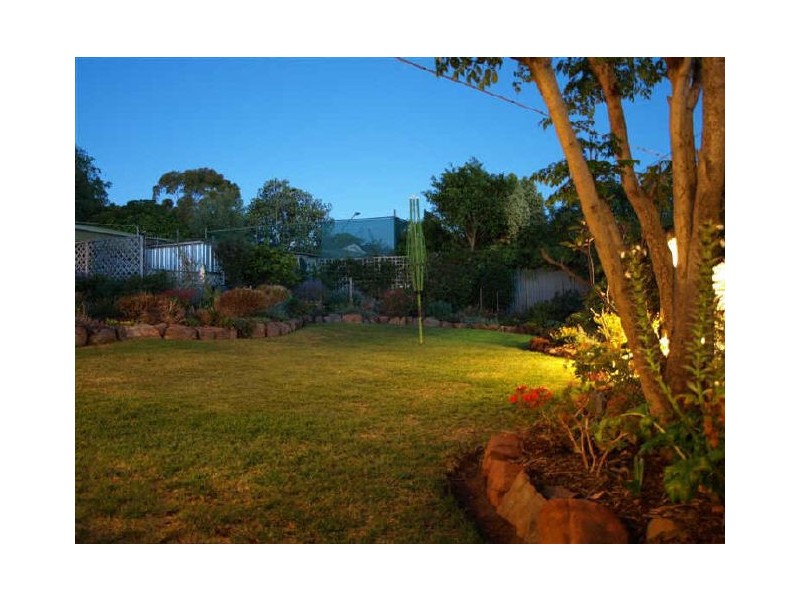 34 Suzanne Avenue, Morphett Vale SA 5162