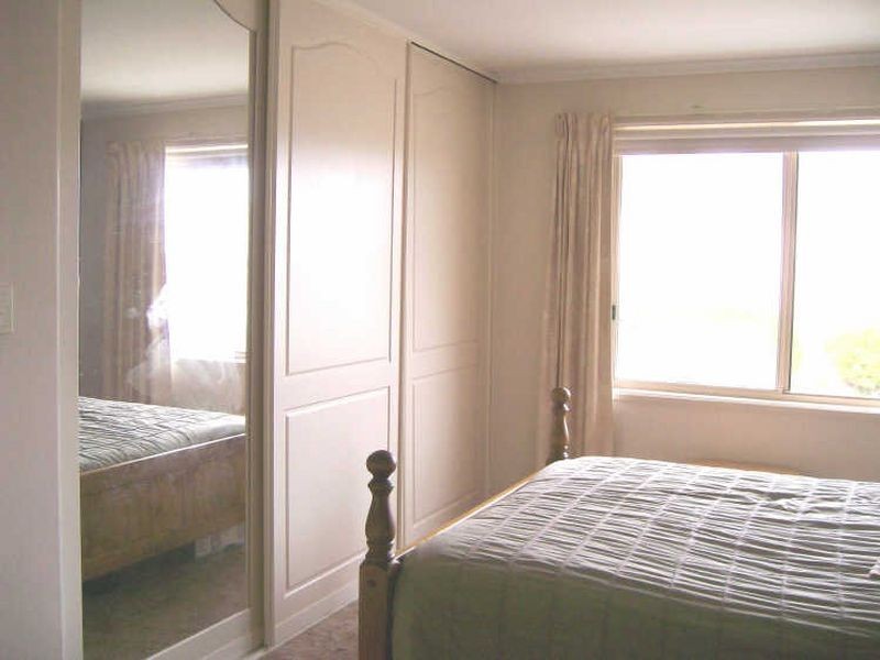 16 Yaldara Close, Woodcroft SA 5162