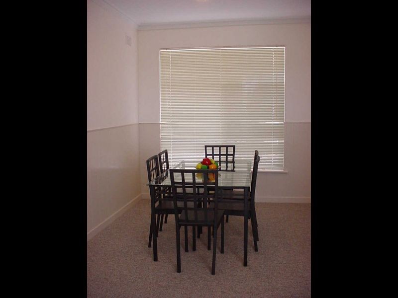 2 Attridge Rd, Morphett Vale SA 5162