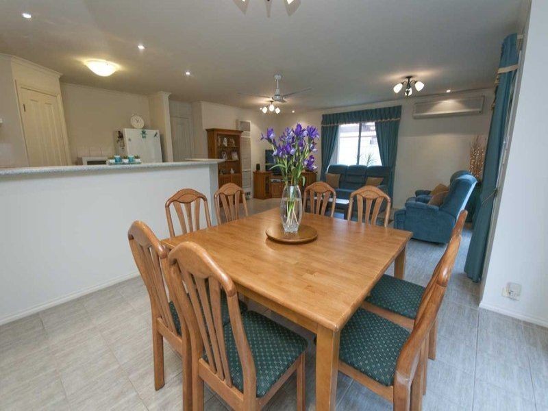 49 Riddoch Crescent, Woodcroft SA 5162