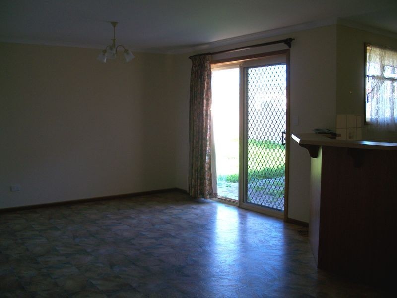 52 Sir James Hardy Way, Woodcroft SA 5162