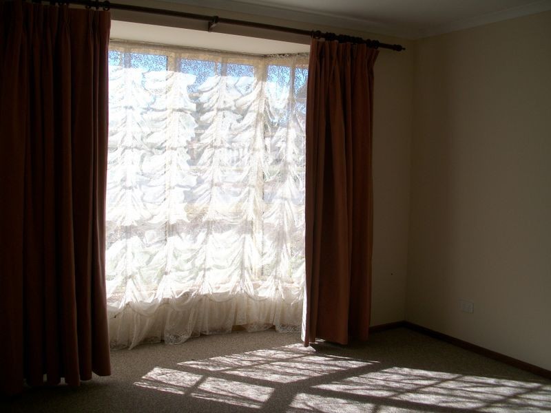 52 Sir James Hardy Way, Woodcroft SA 5162