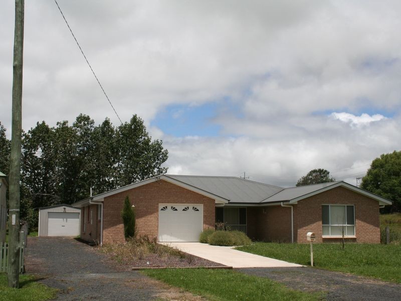 419 Grey Street, Glen Innes NSW 2370
