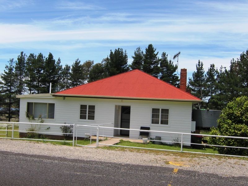 30 Higgins Road, Glen Innes NSW 2370