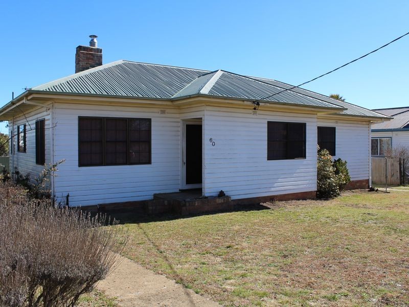 60 Railway Street, Glen Innes NSW 2370