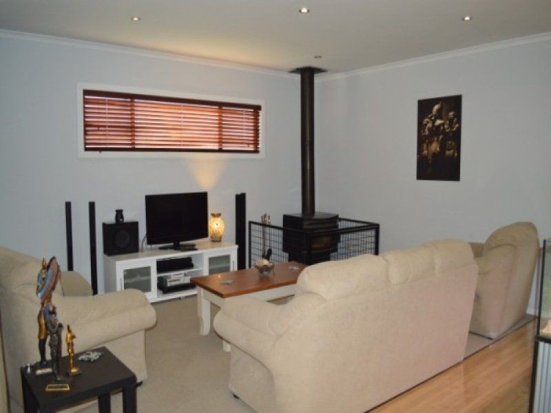 9 Camp Street, Glencoe NSW 2365