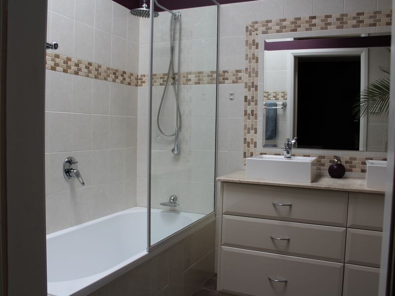 11 Caerleon Road, Glen Innes NSW 2370