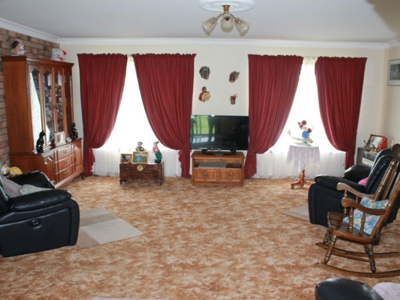 87 East Pandora Rd, Glen Innes NSW 2370