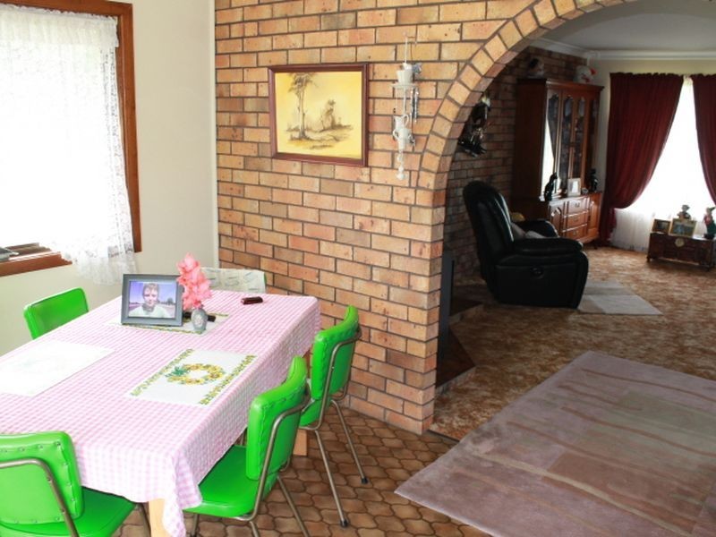 87 East Pandora Rd, Glen Innes NSW 2370