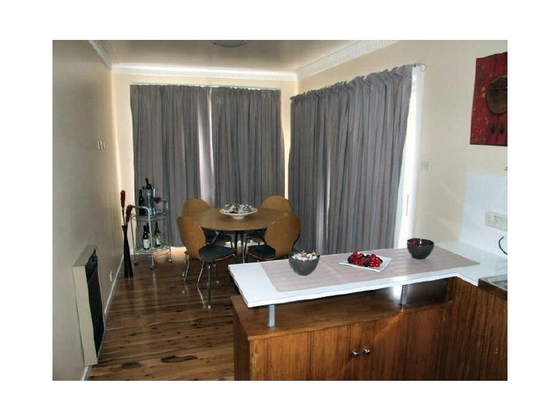 6 Lindsay Avenue, Glen Innes NSW 2370