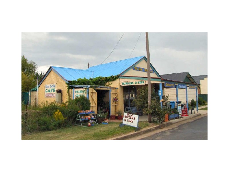 Blue Belle Cafe/80 New England Highway, Deepwater NSW 2371