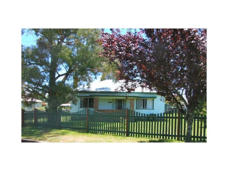 20 Glasson Street, Glen Innes NSW 2370