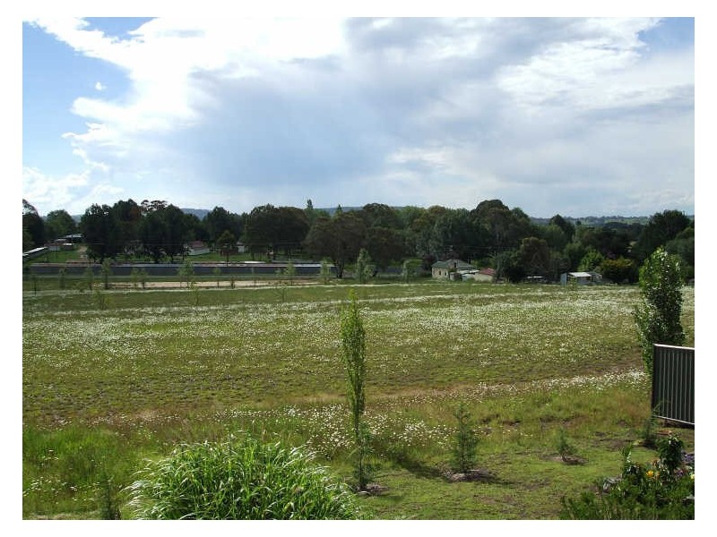 20 Bates Avenue, Glen Innes NSW 2370